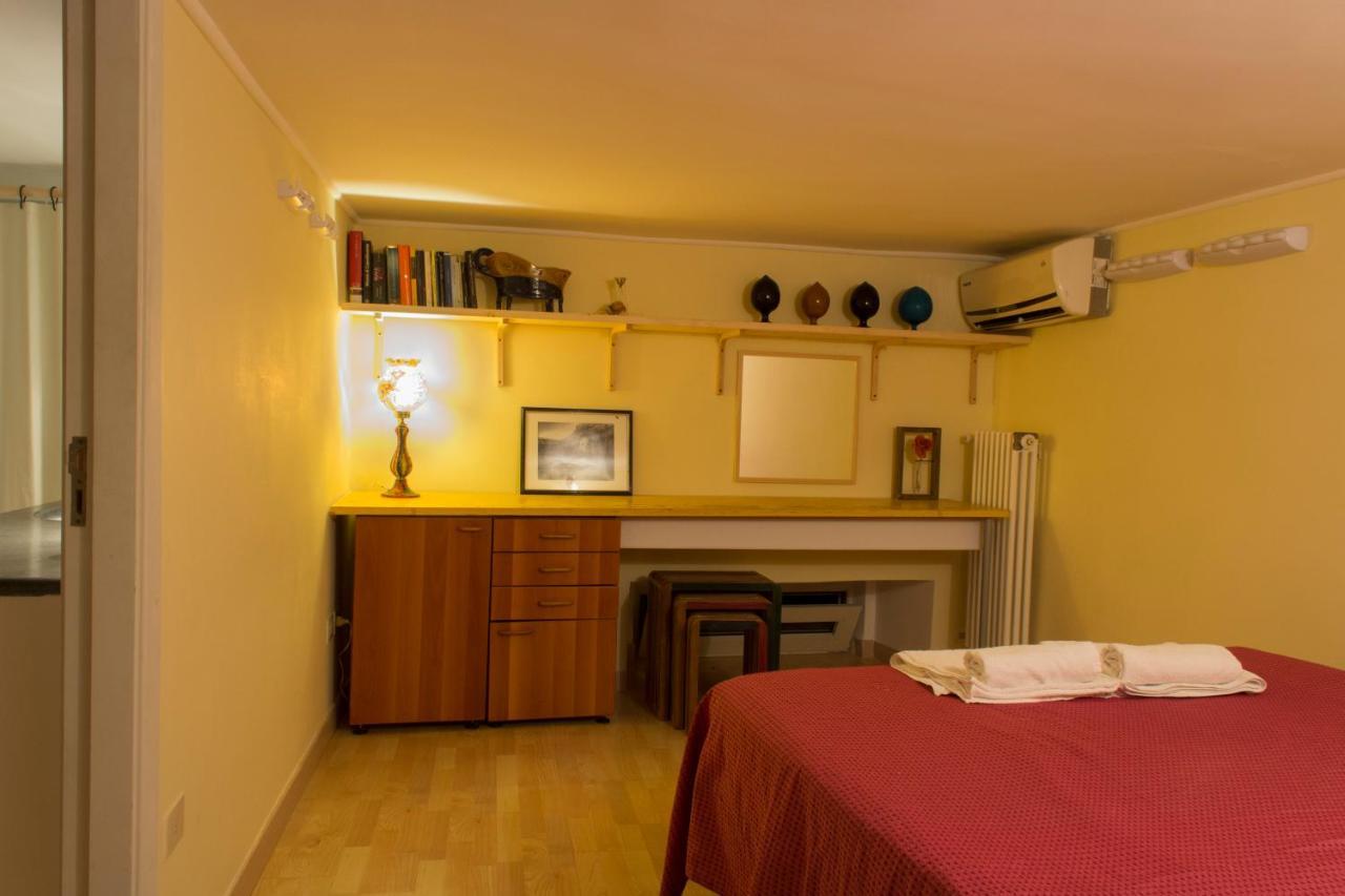Dimora Dei Giganti Apartment Neapol Zewnętrze zdjęcie